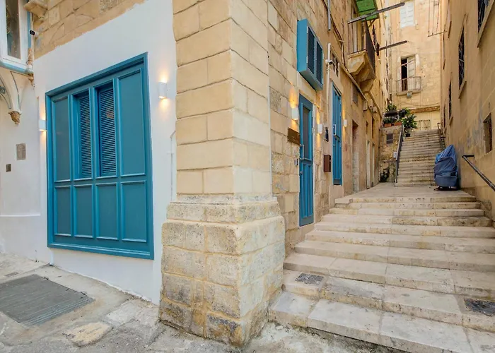 Chateau Blue * Valletta