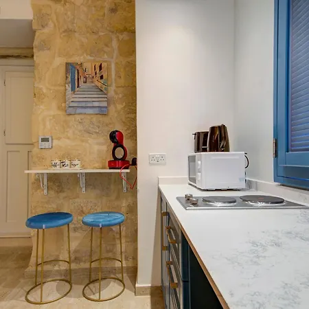 アパート Chateau Blue バレッタ